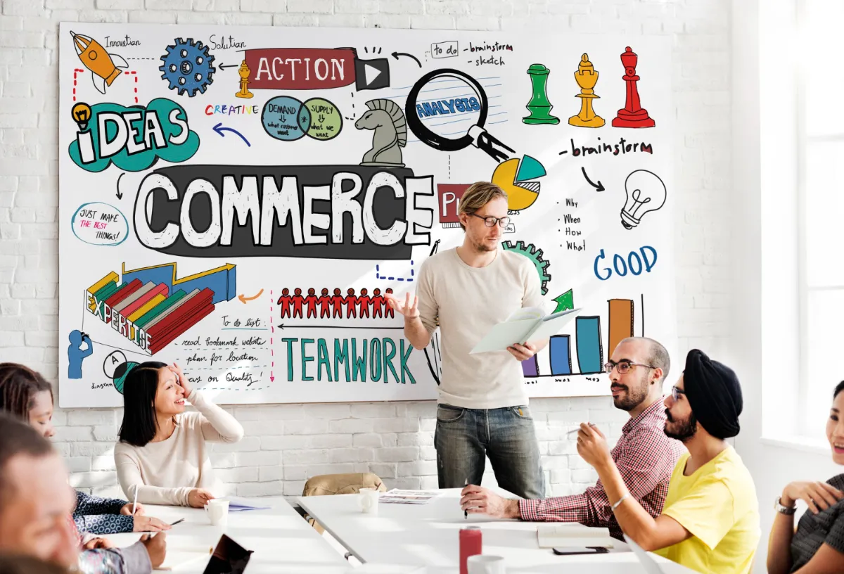 Embracing E-commerce Evolution: Trends & Strategies for Success.